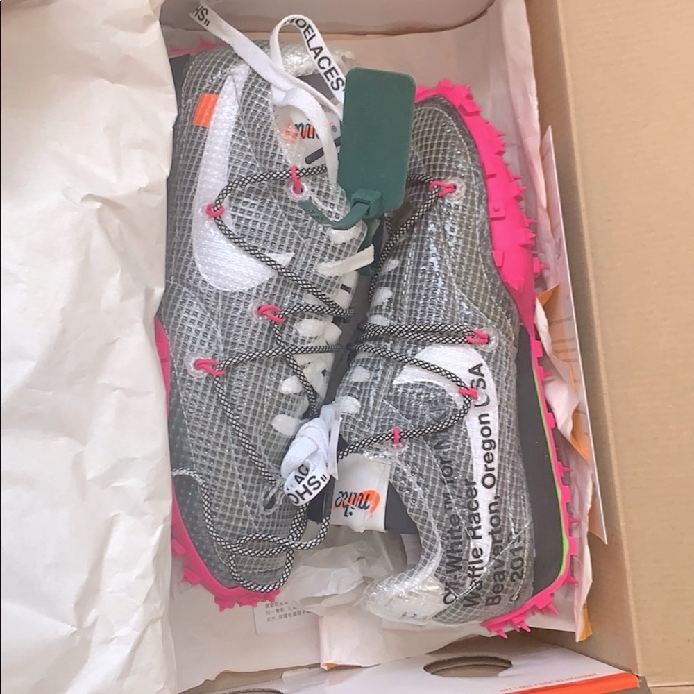OFF-WHITE Waffle Racers